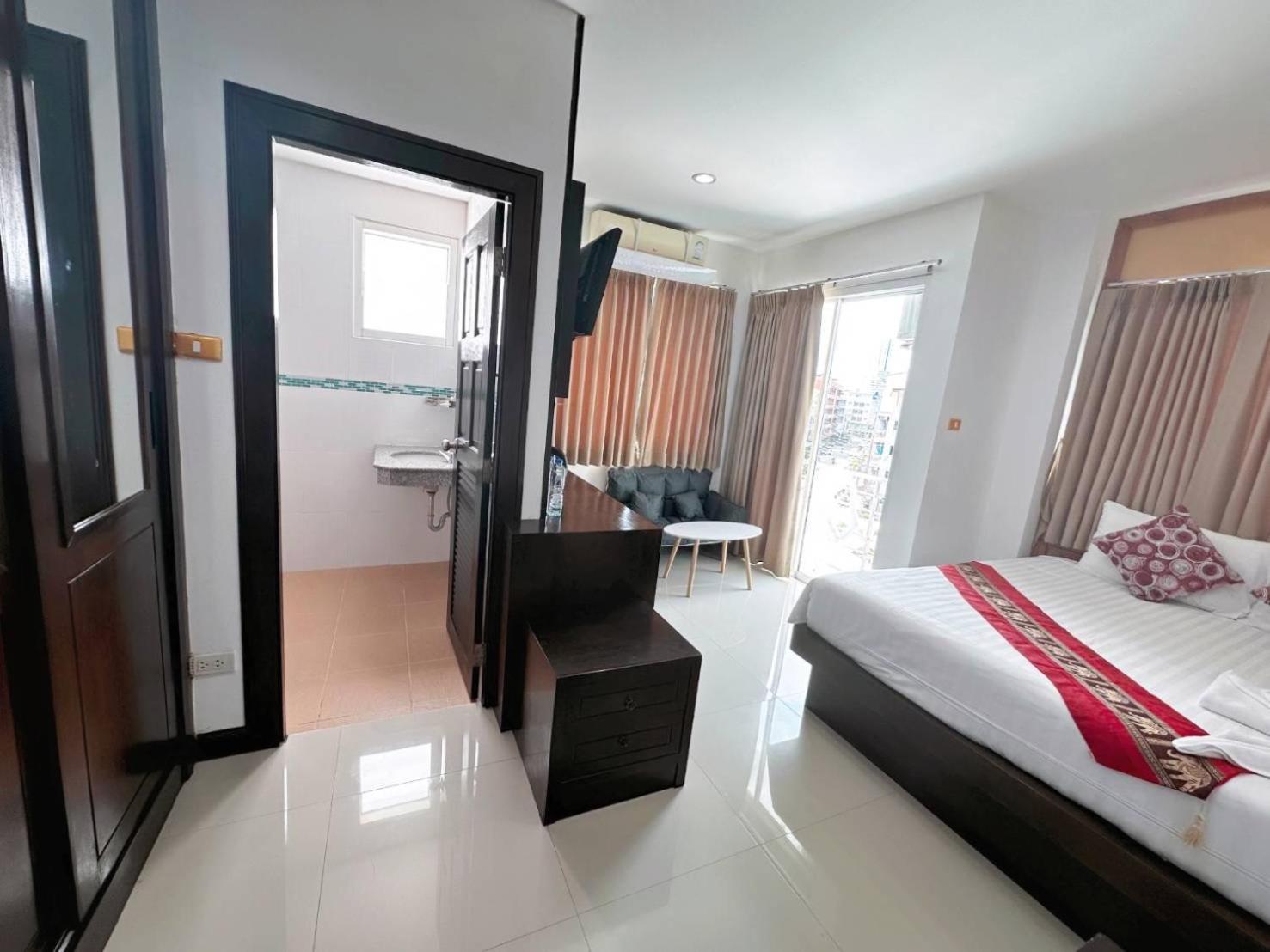 Abby'S House Hotel Patong Exterior foto