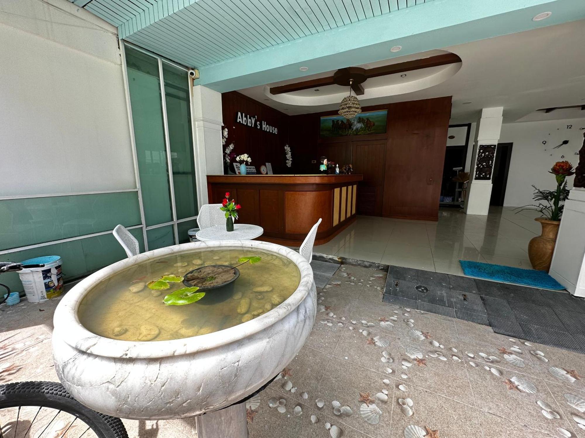Abby'S House Hotel Patong Exterior foto